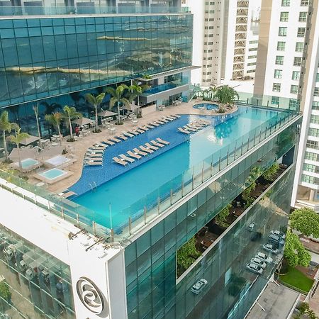卡塔赫纳德印第亚斯恒星酒店和会议中心 Cartagena 外观 照片 Hotel's rooftop pool