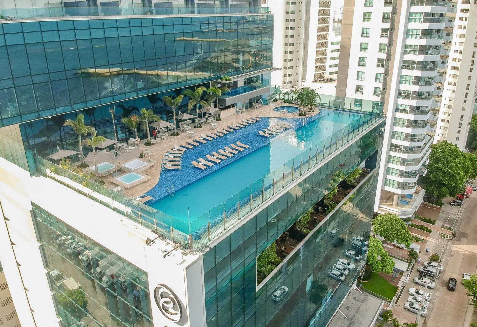 卡塔赫纳德印第亚斯恒星酒店和会议中心 Cartagena 外观 照片 Hotel's rooftop pool